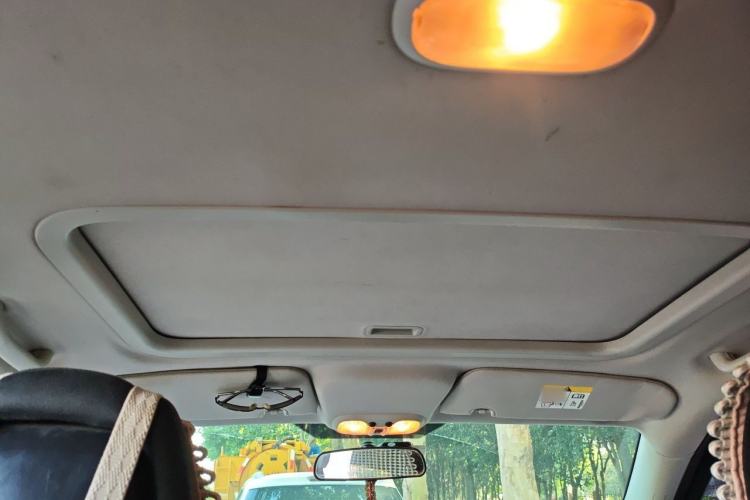 Used Jeep Compass 2014 2.4L four-wheel drive sport version Headliner