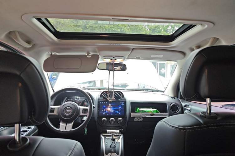 Used Jeep Compass 2014 Revised Version 2.4L Four-Wheel Drive Comfort Edition Headliner