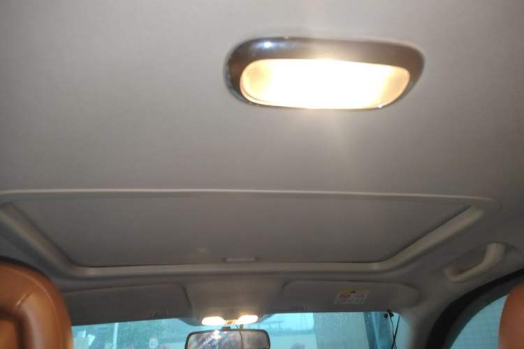 Used Jeep Compass 2014 2.4L four-wheel drive luxury navigation version Headliner