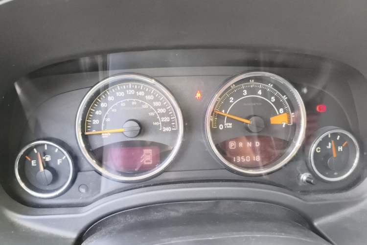 Used Jeep Compass 2014 Revised Version 2.0L Two-Wheel Drive Elite Edition Instrument Cluster
