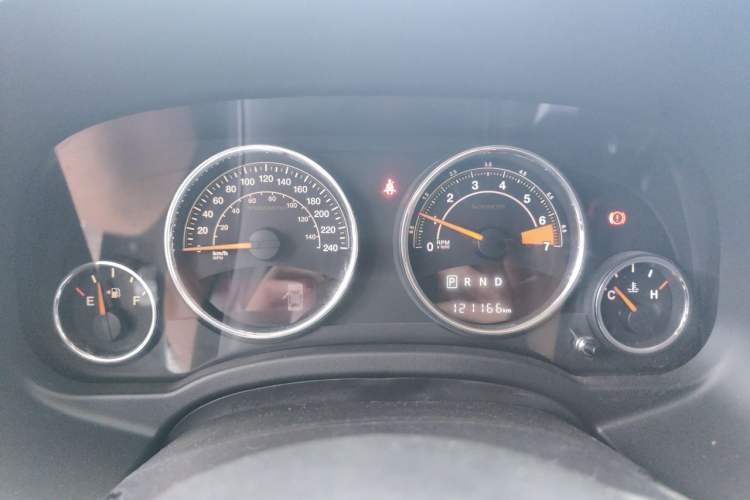 Used Jeep Compass 2014 Revised Version 2.4L Four-Wheel Drive Comfort Edition Instrument Cluster