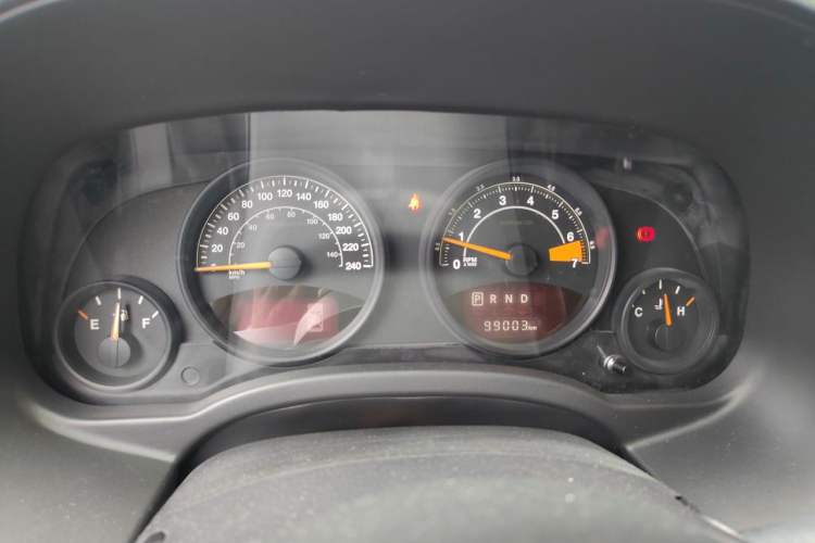 Used Jeep Compass 2014 Revised Version 2.0L Two-Wheel Drive Entry-Level Edition Instrument Cluster
