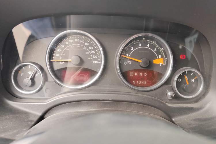 Used Jeep Compass 2014 2.4L Four-Wheel Drive Serpentine Collection Edition Instrument Cluster