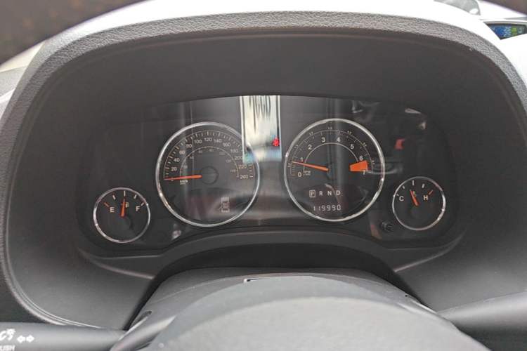 Used Jeep Compass 2014 Revised Version 2.4L Four-Wheel Drive Comfort Edition Instrument Cluster