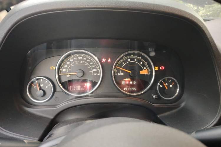Used Jeep Compass 2014 Revised Version 2.0L Two-Wheel Drive Elite Edition Instrument Cluster