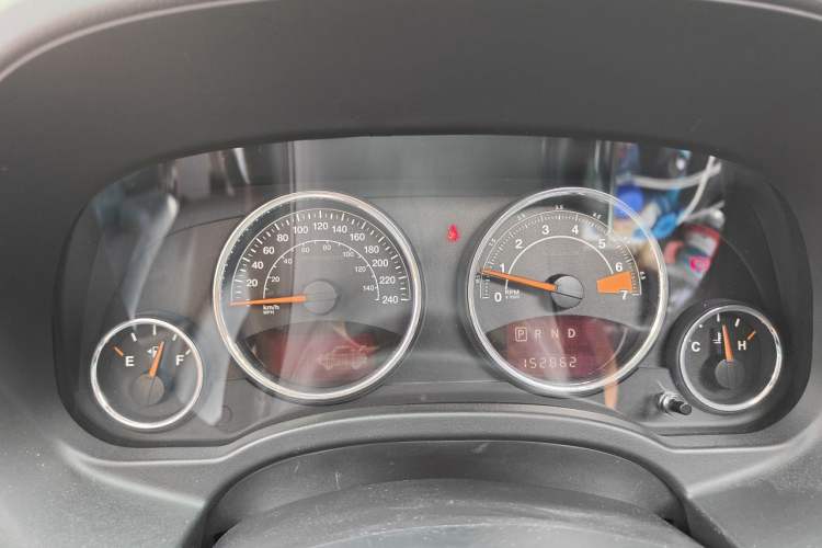 Used Jeep Compass 2014 Revised Version 2.4L Four-Wheel Drive Comfort Edition Instrument Cluster