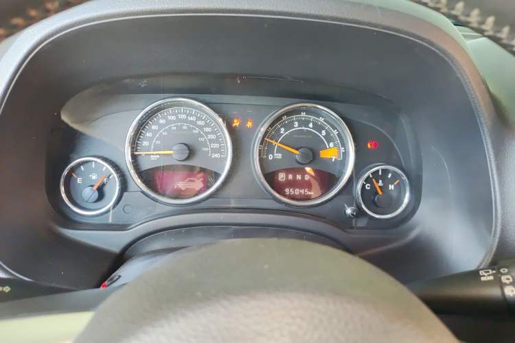 Used Jeep Compass 2014 Revised Version 2.4L Four-Wheel Drive Comfort Edition Instrument Cluster
