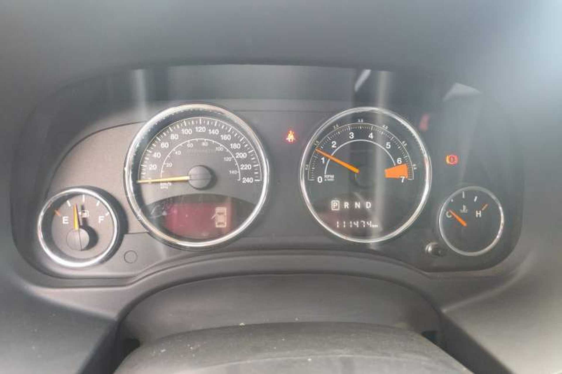 Used Jeep Compass 2014 Revised Version 2.4L Four-Wheel Drive Luxury Edition Instrument Cluster