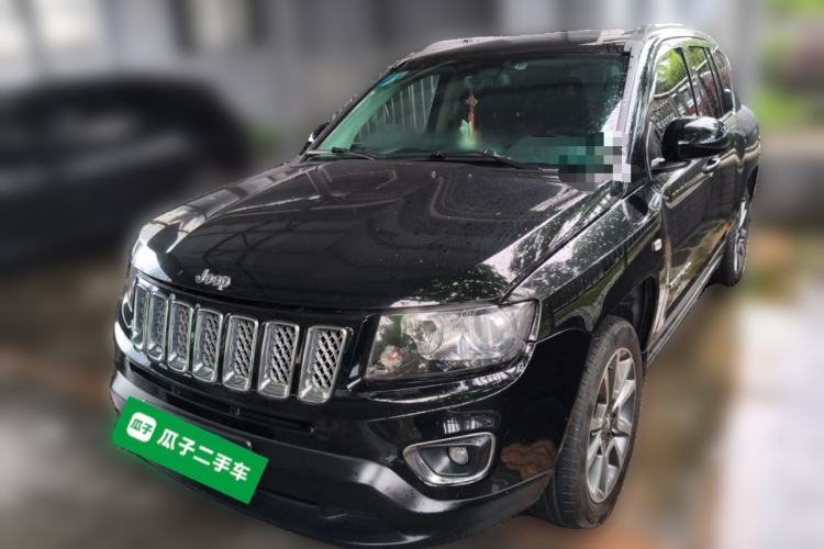 Used Jeep Compass 2014 2.0L two-wheel drive luxury version Guazi used car, China used car export, Used car for sale, Used  cars, Cheapest cars for sale