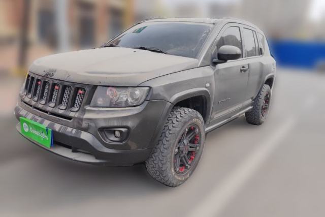 Used Jeep Compass 2014 2.4L Four-Wheel Drive Serpentine Collection Edition