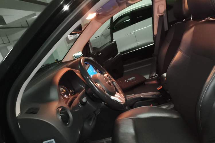 Used Jeep Compass 2014 Revised Version 2.4L Four-Wheel Drive Comfort Edition Left Front Seat