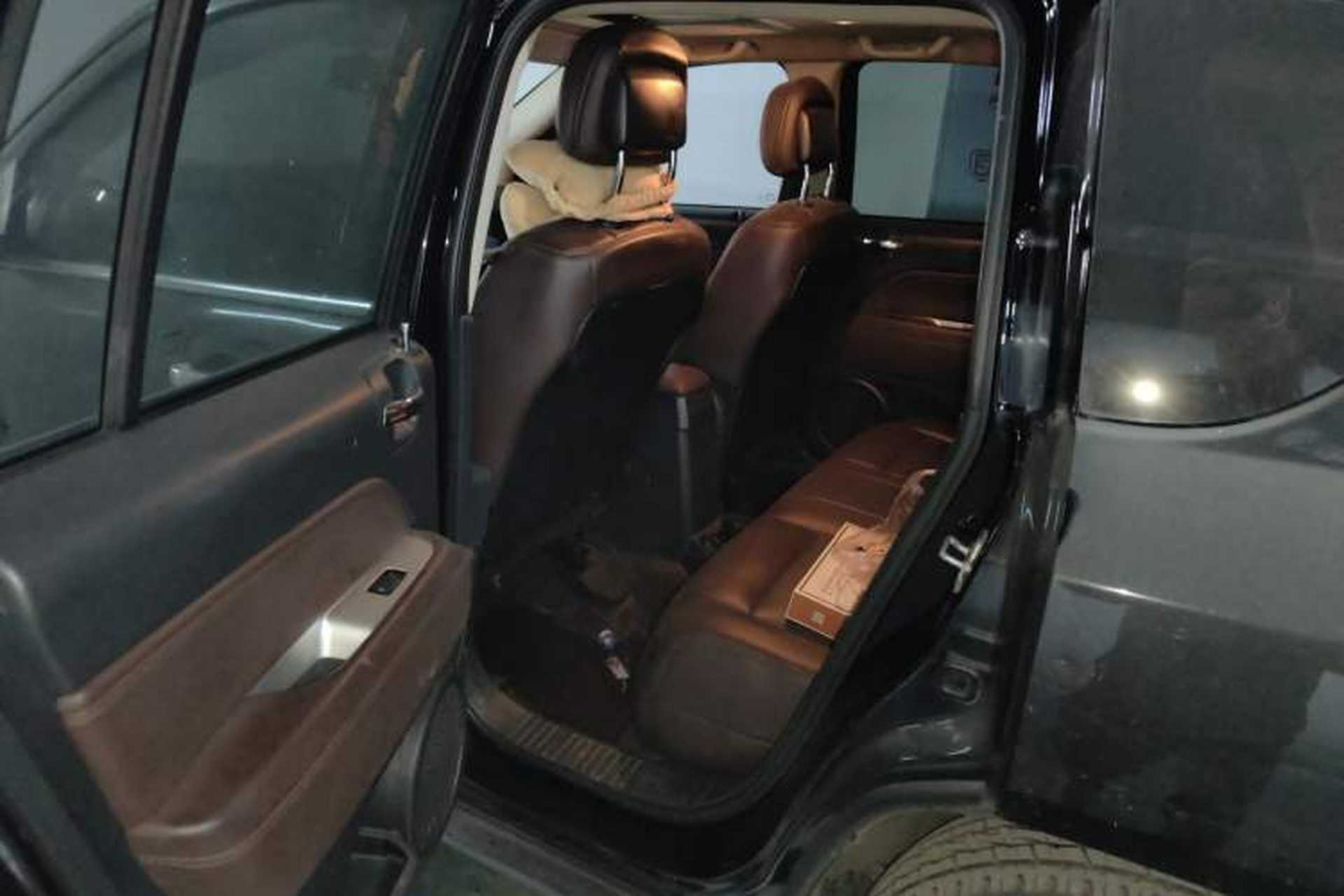 Used Jeep Compass 2014 2.0L two-wheel drive luxury version Left Rear Seat