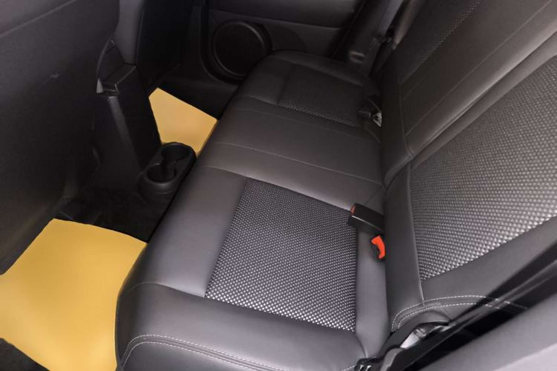 Used Jeep Compass 2014 Revised Version 2.4L Four-Wheel Drive Comfort Edition Left Rear Seat