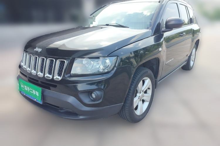 Used Jeep Compass 2014 2.0L two-wheel drive sport version Guazi used car, China used car export, Used car for sale, Used cars, Cheapest cars for sale