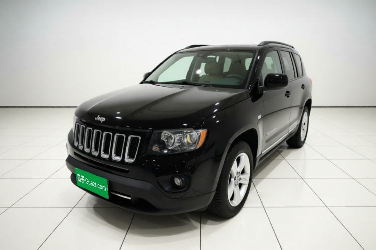 Used Jeep Compass 2014 Revised Version 2.0L Two-Wheel Drive Entry-Level Edition Guazi used car, China used car export, Used car for sale, Used  cars, Cheapest cars for sale