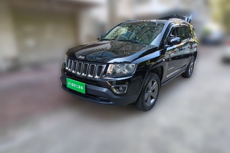 Used Jeep Compass 2014 Revised Version 2.4L Four-Wheel Drive Comfort Edition Guazi used car, China used car export, Used car for sale, Used  cars, Cheapest cars for sale