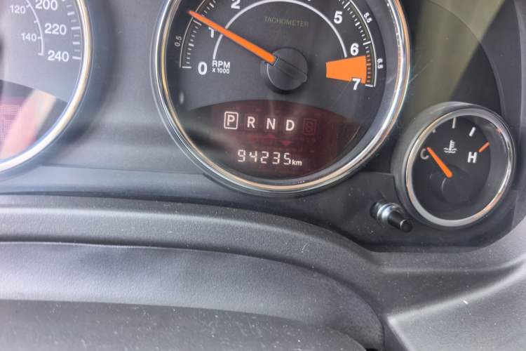 Used Jeep Compass 2014 Revised Version 2.4L Four-Wheel Drive Comfort Edition Odometer Close Up