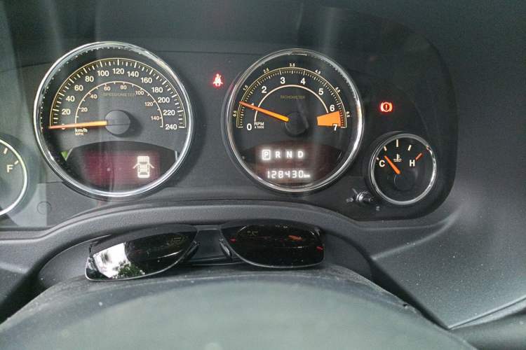 Used Jeep Compass 2014 Revised Version 2.4L Four-Wheel Drive Comfort Edition Odometer Close Up