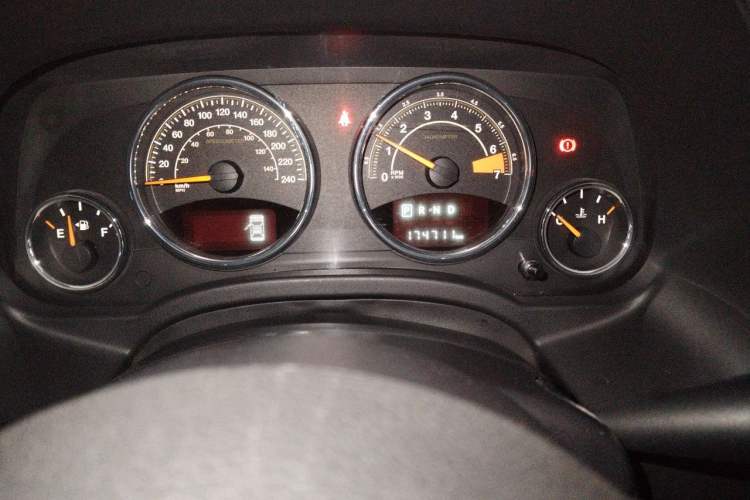 Used Jeep Compass 2014 Revised Version 2.4L Four-Wheel Drive Comfort Edition Odometer Close Up