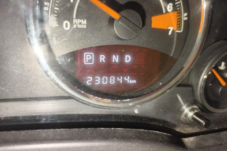 Used Jeep Compass 2014 Revised Version 2.4L Four-Wheel Drive Comfort Edition Odometer Close Up