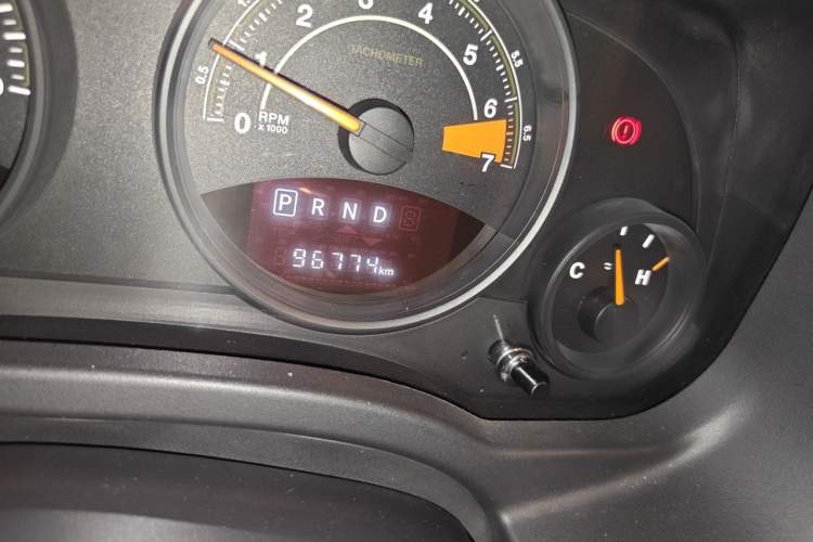 Used Jeep Compass 2014 Revised Version 2.0L Two-Wheel Drive Entry-Level Edition Odometer Close Up