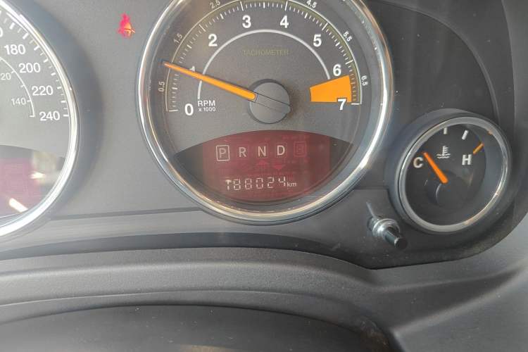 Used Jeep Compass 2014 Revised Version 2.4L Four-Wheel Drive Comfort Edition Odometer Close Up