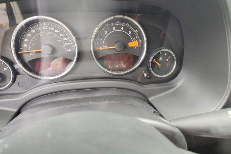 Used Jeep Compass 2014 Revised Version 2.4L Four-Wheel Drive Comfort Edition Odometer Close Up