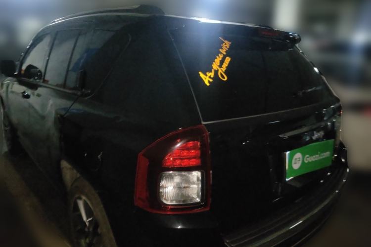 Used Jeep Compass 2014 2.0L two-wheel drive luxury version Rear Left 45 Deg