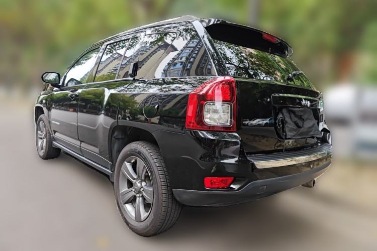 Used Jeep Compass 2014 Revised Version 2.4L Four-Wheel Drive Comfort Edition Rear Left 45 Deg
