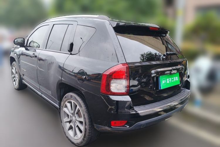 Used Jeep Compass 2014 Revised Version 2.4L Four-Wheel Drive Luxury Edition Rear Left 45 Deg
