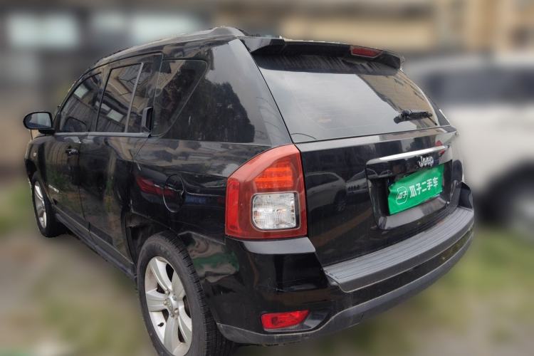 Used Jeep Compass 2014 Revised Version 2.0L Two-Wheel Drive Entry-Level Edition Rear Left 45 Deg