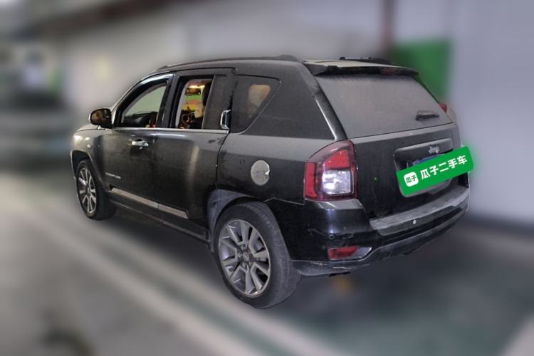 Used Jeep Compass 2014 2.0L two-wheel drive luxury version Rear Left 45 Deg