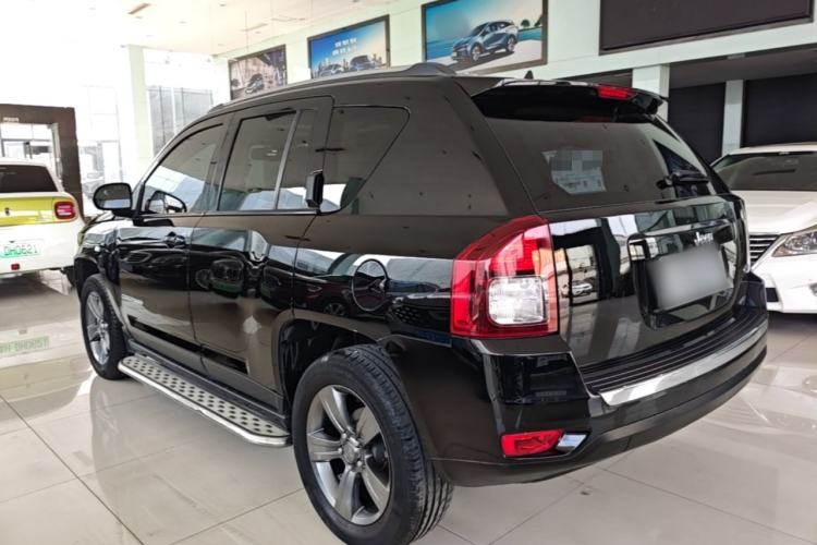 Used Jeep Compass 2014 Revised Version 2.4L Four-Wheel Drive Comfort Edition Rear Left 45 Deg