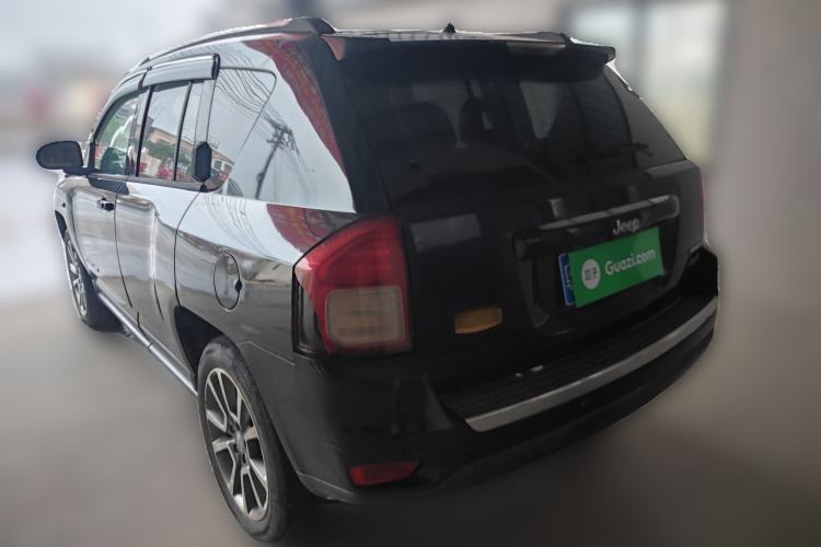 Used Jeep Compass 2014 2.4L four-wheel drive luxury navigation version Rear Left 45 Deg