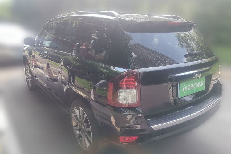Used Jeep Compass 2014 2.0L two-wheel drive luxury version Rear Left 45 Deg