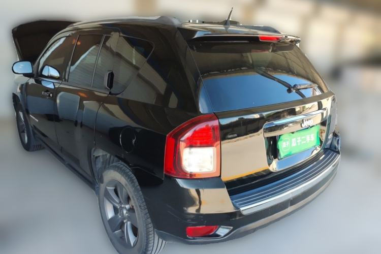 Used Jeep Compass 2014 Revised Version 2.4L Four-Wheel Drive Comfort Edition Rear Left 45 Deg