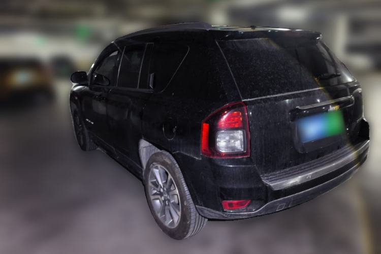Used Jeep Compass 2014 2.4L four-wheel drive luxury navigation version Rear Left 45 Deg