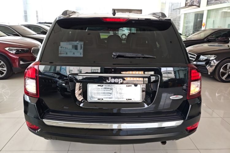 Used Jeep Compass 2014 Revised Version 2.4L Four-Wheel Drive Comfort Edition Rear
