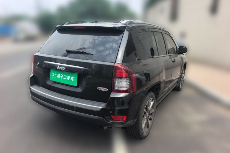 Used Jeep Compass 2014 Revised Version 2.4L Four-Wheel Drive Comfort Edition Rear Right 45 Deg