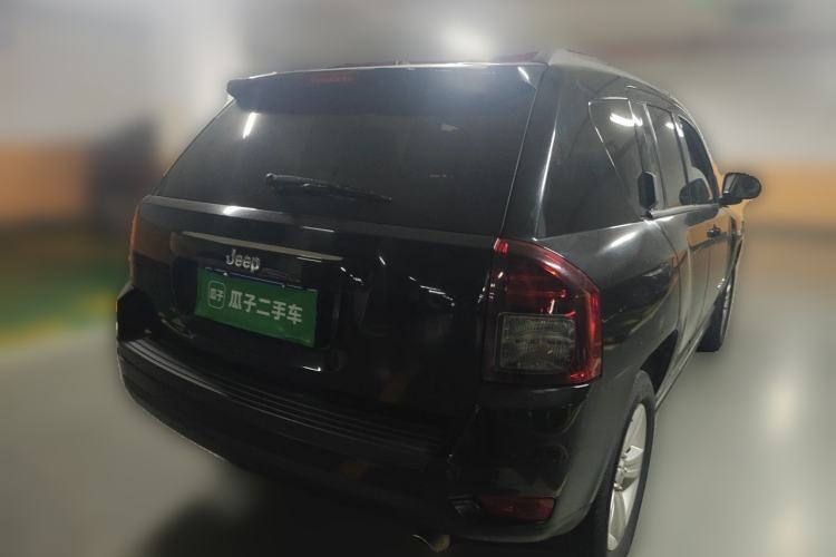 Used Jeep Compass 2014 Revised Version 2.4L Four-Wheel Drive Comfort Edition Rear Right 45 Deg