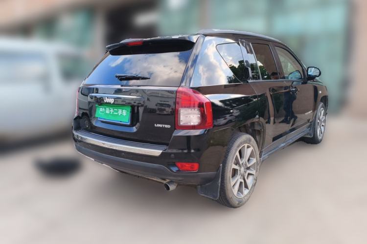 Used Jeep Compass 2014 Revised Version 2.0L Two-Wheel Drive Elite Edition Rear Right 45 Deg