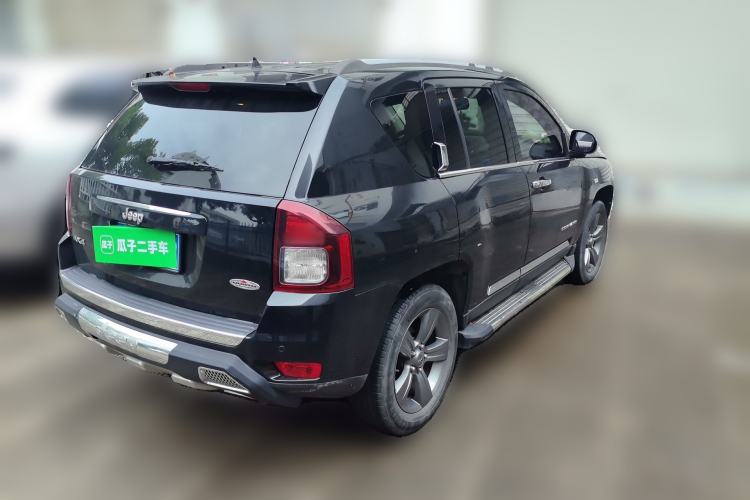 Used Jeep Compass 2014 2.4L four-wheel drive sport version Rear Right 45 Deg