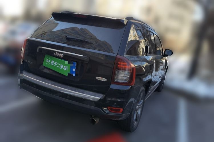Used Jeep Compass 2014 Revised Version 2.4L Four-Wheel Drive Comfort Edition Rear Right 45 Deg