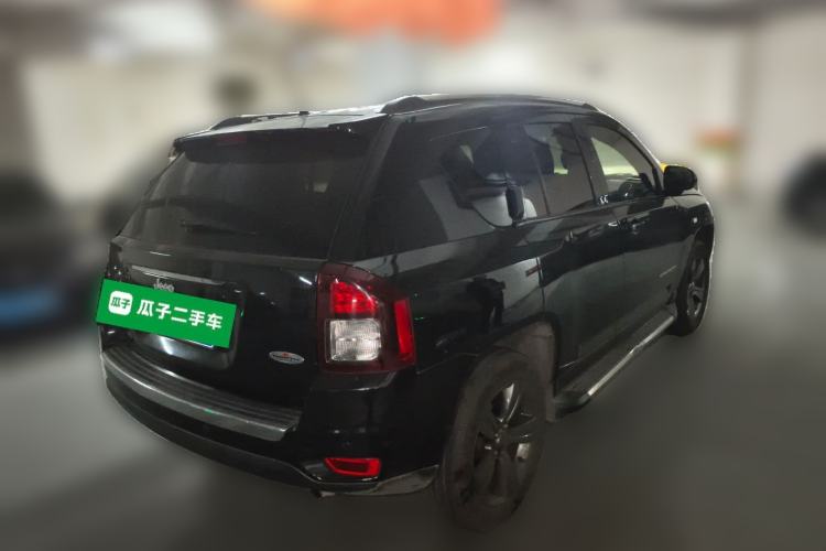Used Jeep Compass 2014 Revised Version 2.4L Four-Wheel Drive Comfort Edition Rear Right 45 Deg