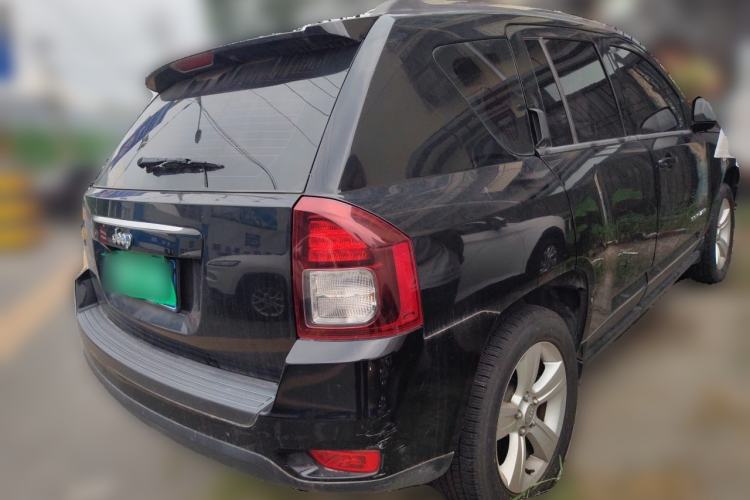 Used Jeep Compass 2014 Revised Version 2.0L Two-Wheel Drive Entry-Level Edition Rear Right 45 Deg