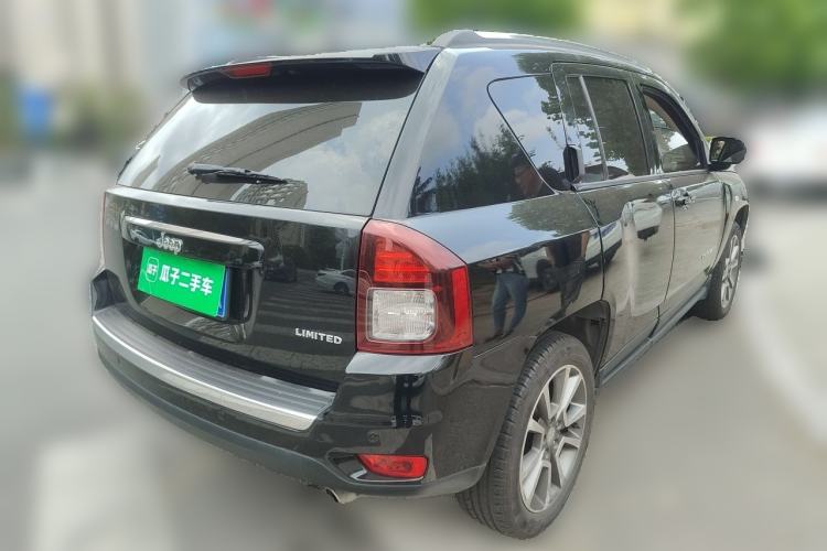 Used Jeep Compass 2014 Revised Version 2.0L Two-Wheel Drive Elite Edition Rear Right 45 Deg
