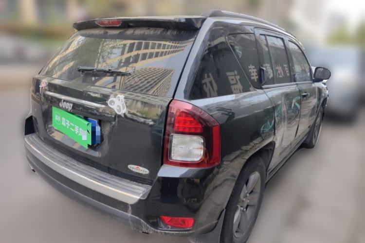 Used Jeep Compass 2014 Revised Version 2.4L Four-Wheel Drive Comfort Edition Rear Right 45 Deg