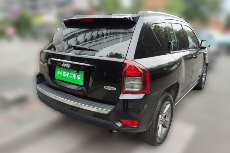 Used Jeep Compass 2014 Revised Version 2.4L Four-Wheel Drive Comfort Edition Rear Right 45 Deg