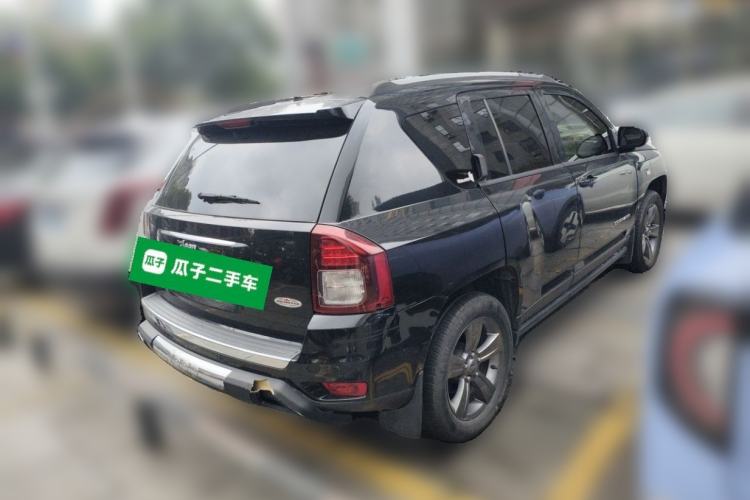 Used Jeep Compass 2014 Revised Version 2.4L Four-Wheel Drive Comfort Edition Rear Right 45 Deg