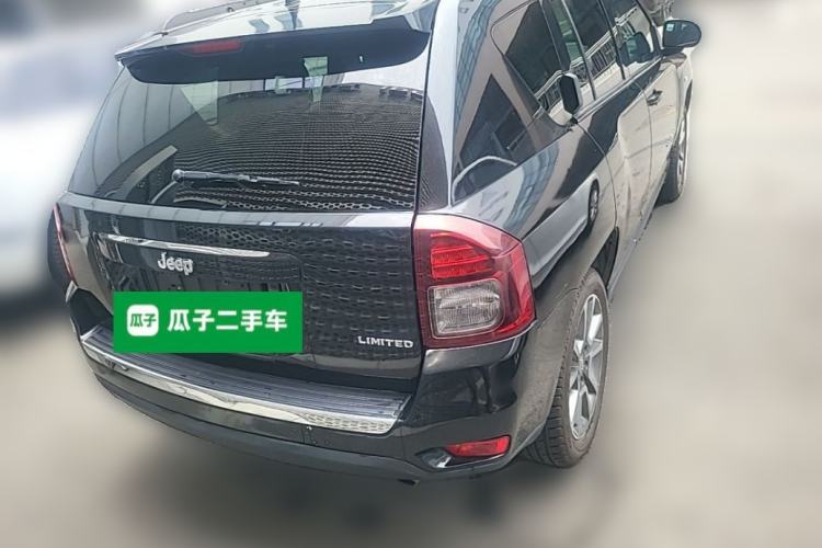 Used Jeep Compass 2014 Revised Version 2.4L Four-Wheel Drive Luxury Edition Rear